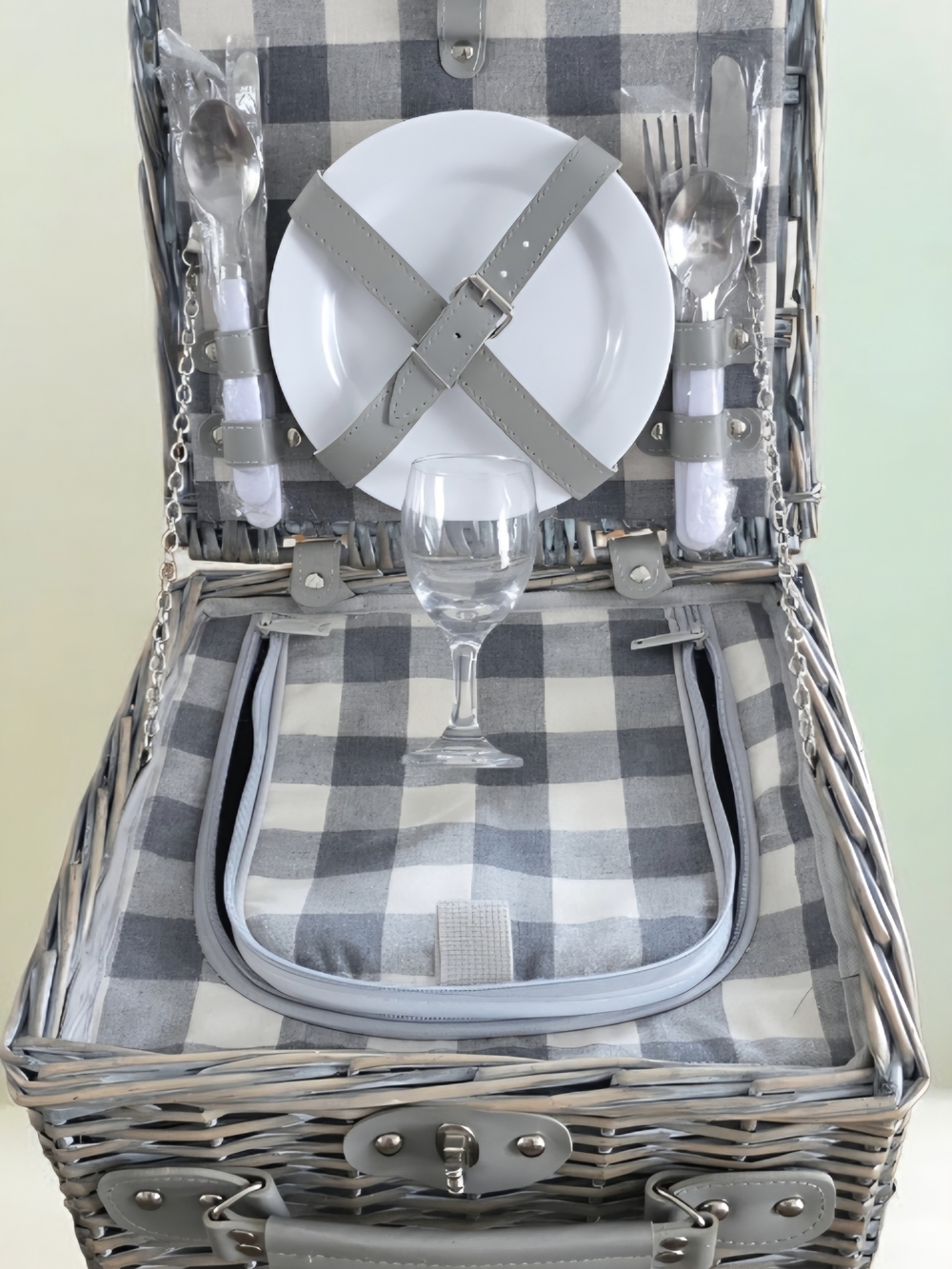 Gray Wicker Picnic Basket Set Insulated Compartment, Tableware, Plaid Lining
